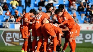 六哥赛事前瞻：欧联意甲内战！博洛尼亚残阵遇锋线瘫痪，罗马四前锋全躺谁进球？